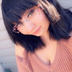 Meet your Posher, Marie